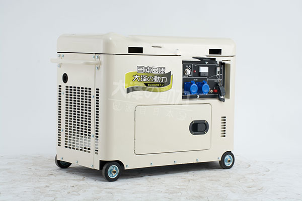 車載發(fā)電機(jī)圖片